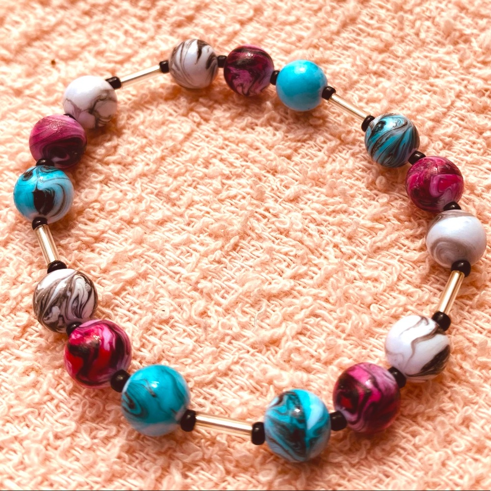 Handmade beaded bracelet